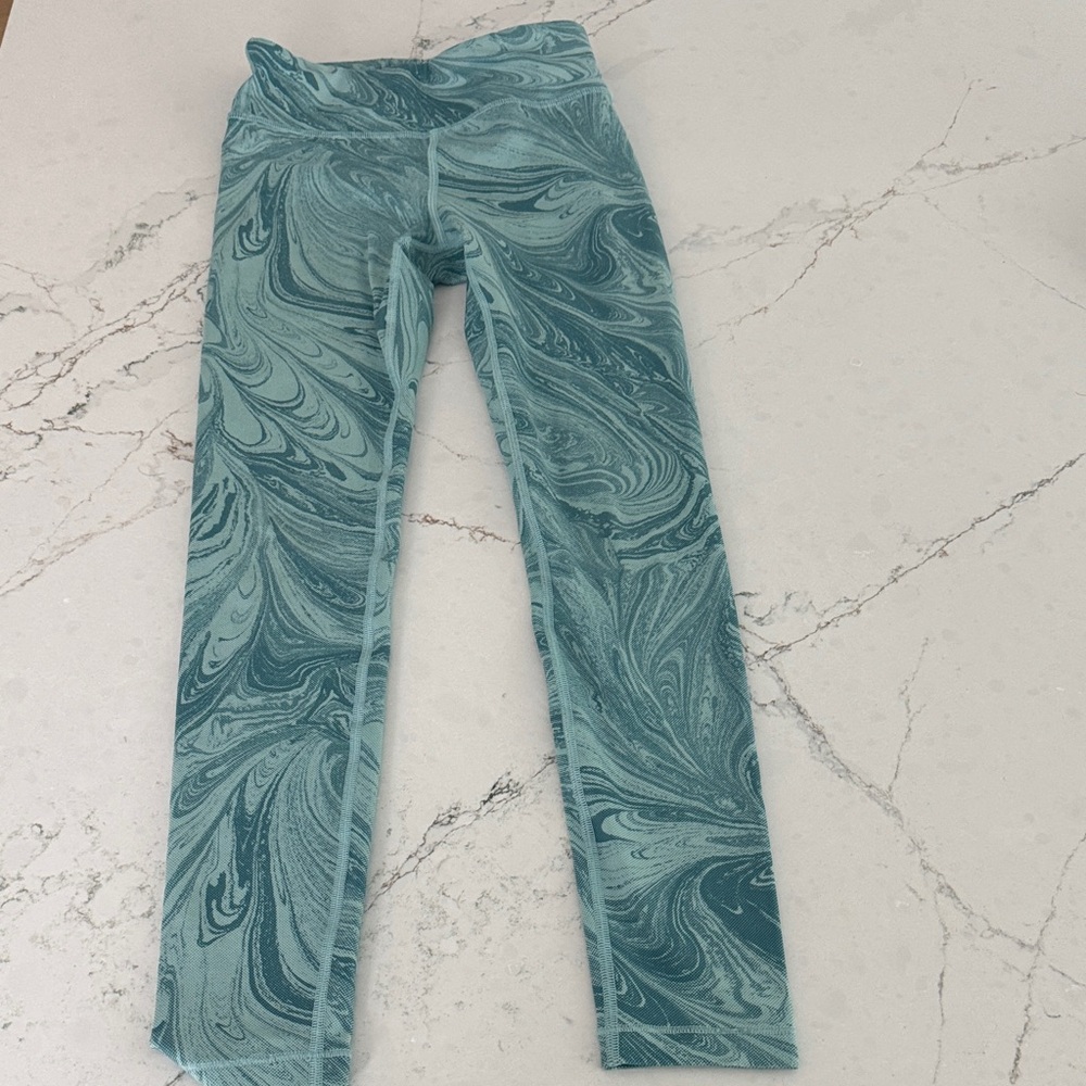 Athleta Girl Aqua Marble Leggings